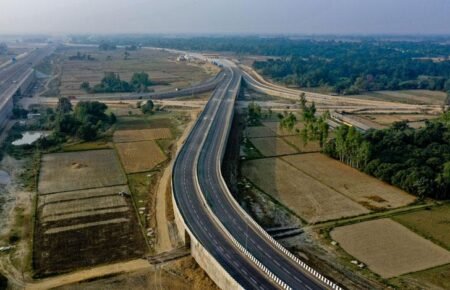 Expressway and highway infrastructure development in Uttar Pradesh