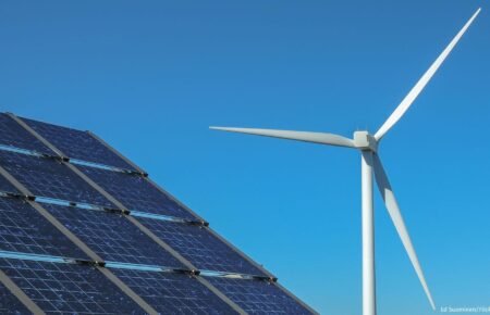 solar panels wind turbines renewable energy infrastructure india