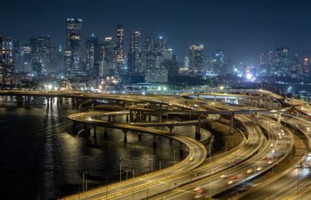 Mumbai Coastal Road and urban mobility infrastructure development project.